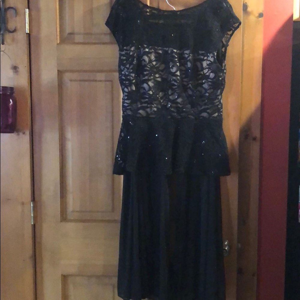 Women’s dress top and pants